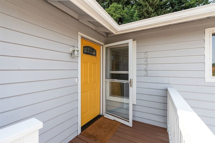 Property photo for 5423 31st Avenue SW, Seattle photo 6