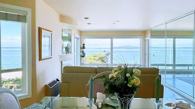 Property photo for 1170 SW Alki #300, Seattle photo 5