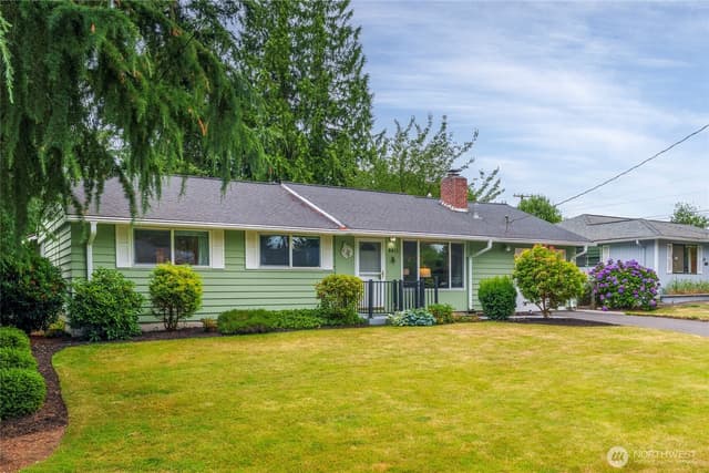 Property photo for 8811 187th Street NE, Bothell photo 2