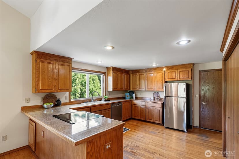 Property photo for 7669 E Alki View Court, Port Orchard photo 12