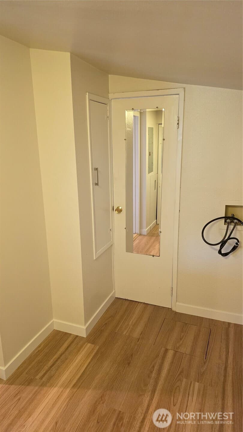 Property photo for 5621 Brooklyn Avenue NE, Seattle photo 16