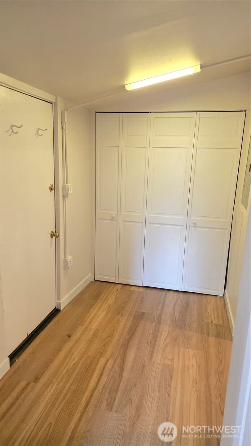 Property photo for 5621 Brooklyn Avenue NE, Seattle photo 15