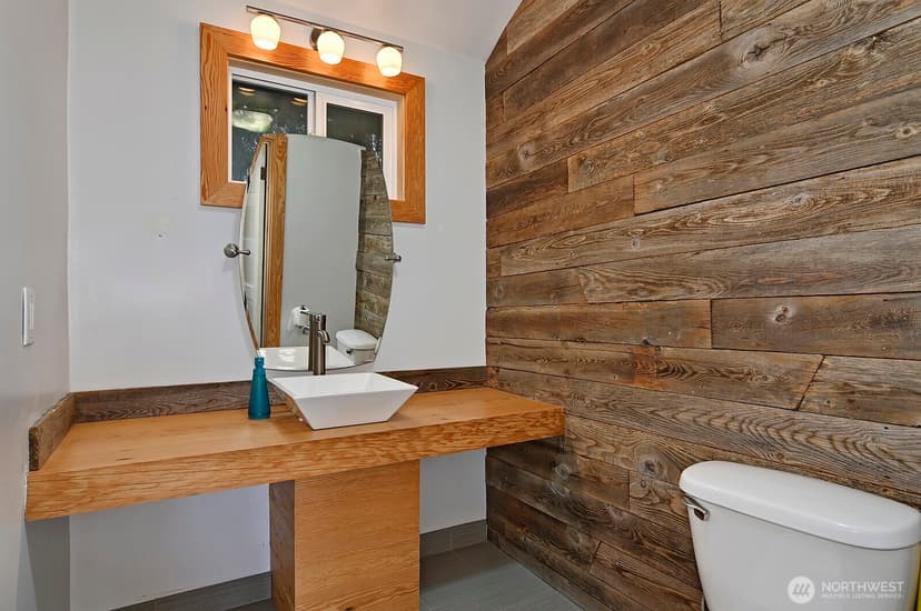 Property photo for 4729 Mount View Drive S, Seattle photo 12