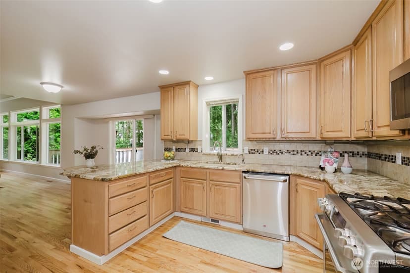 Property photo for 6961 Wentworth Avenue SW, Port Orchard photo 4
