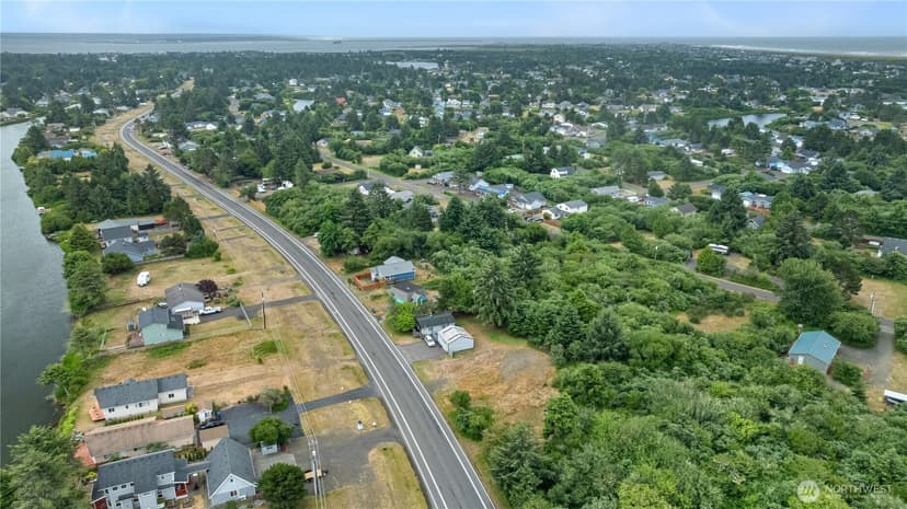 Property photo for 521 Point Brown Avenue SW, Ocean Shores photo 5