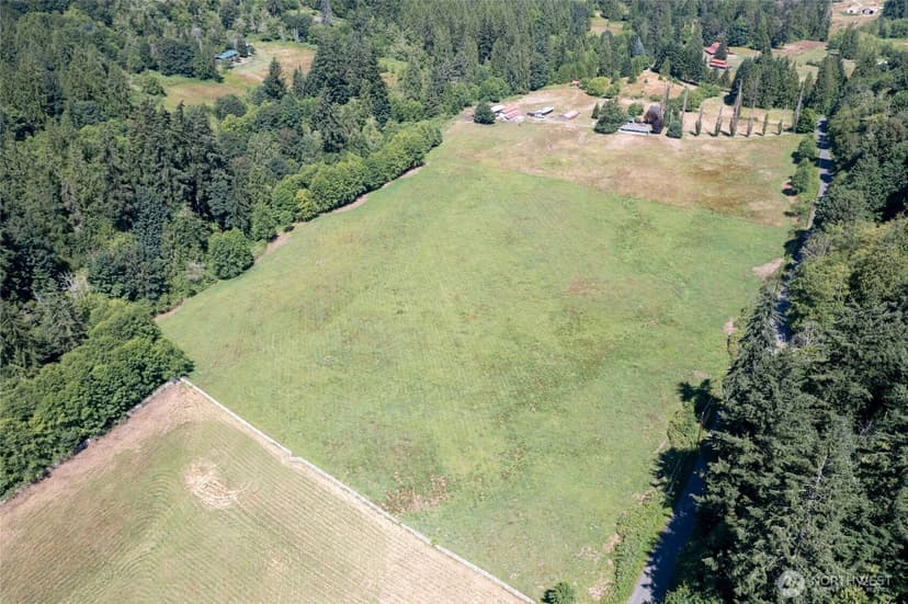 Property photo for 20412 Ricci Road, Monroe photo 3
