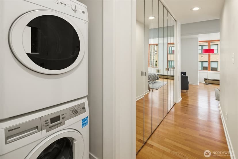 Property photo for 98 Union Street #709, Seattle photo 11