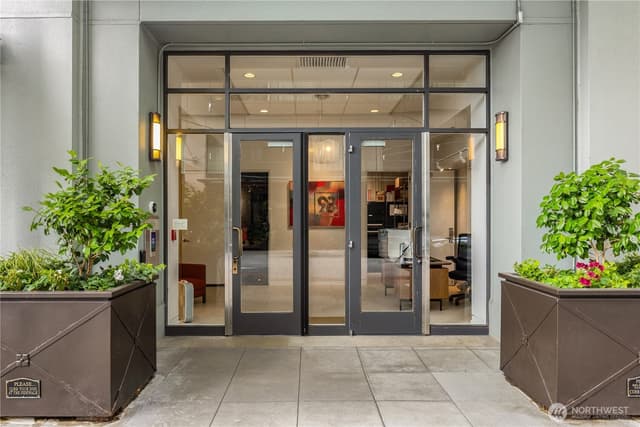 Property photo for 98 Union Street #709, Seattle photo 2