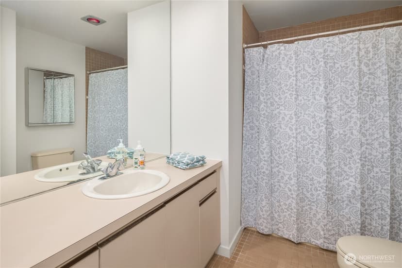 Property photo for 98 Union Street #709, Seattle photo 14