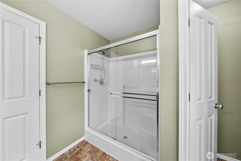 Property photo for 6016 Elizabeth Avenue SE, Auburn photo 24