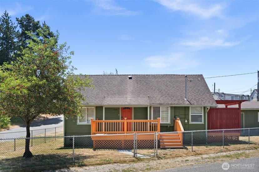 Property photo for 3004 S Warner Street, Tacoma