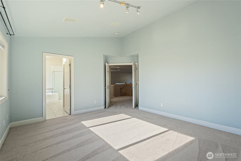 Property photo for 11633 SE 76th Court, Newcastle photo 15