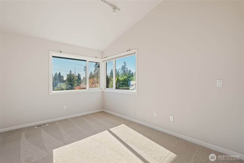 Property photo for 11633 SE 76th Court, Newcastle photo 22