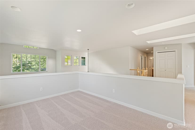 Property photo for 11633 SE 76th Court, Newcastle photo 20
