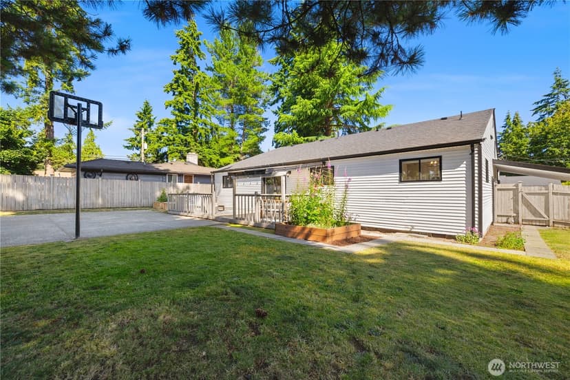 Property photo for 6716 Penny Lane, Lynnwood photo 33
