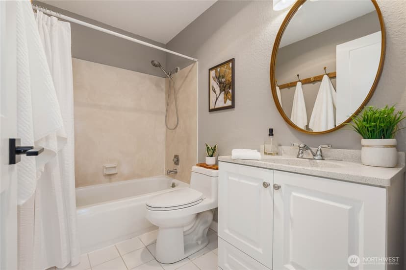 Property photo for 215 N 120th Street #301, Seattle photo 19