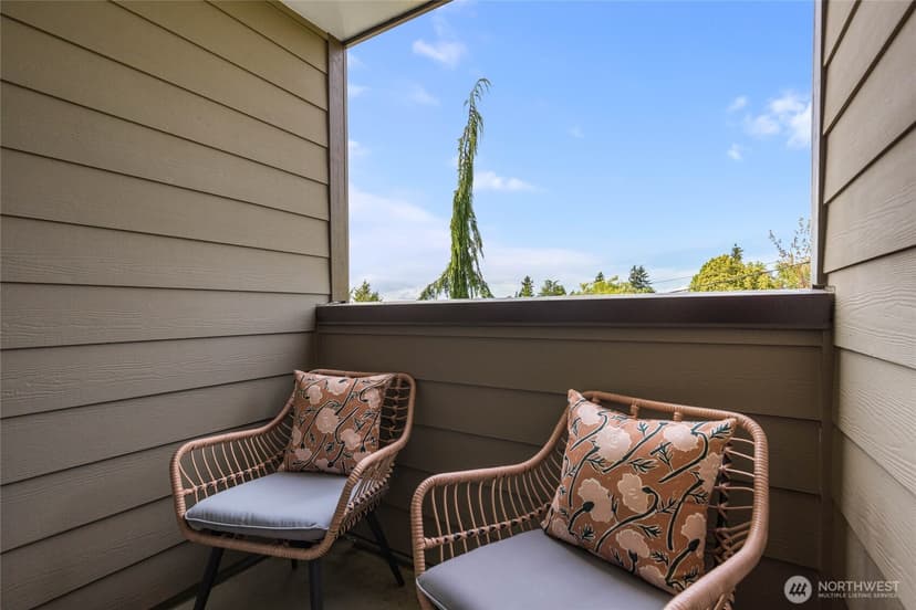 Property photo for 215 N 120th Street #301, Seattle photo 14