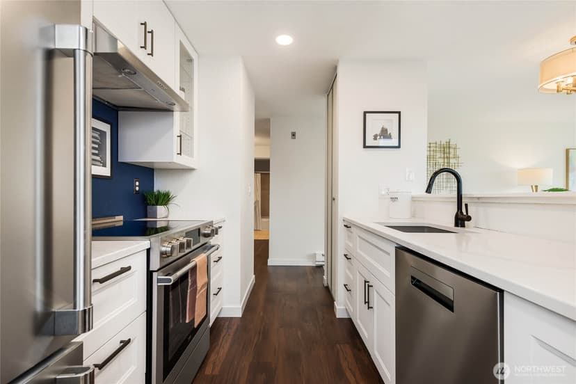 Property photo for 215 N 120th Street #301, Seattle photo 12