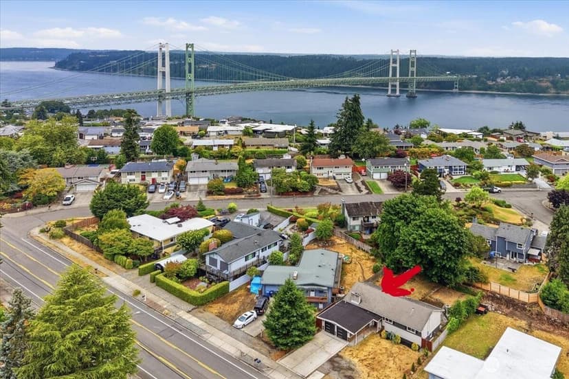 Property photo for 1724 N Narrows Drive, Tacoma photo 36
