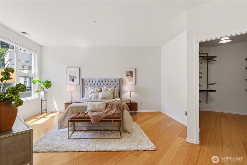 Property photo for 10045 NE 1st Street #327, Bellevue photo 16