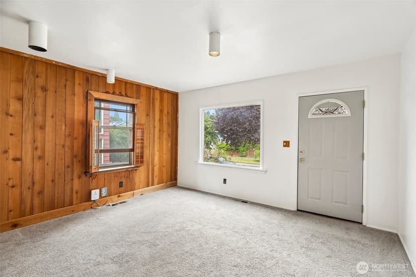Property photo for 4849 48th Avenue SW, Seattle photo 4