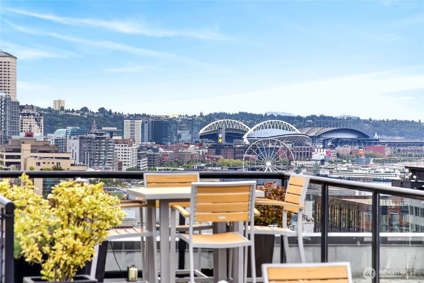 Property photo for 2721 1st Avenue #409, Seattle photo 25