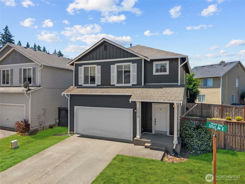 Property photo for 15804 131st Avenue, Puyallup photo 2