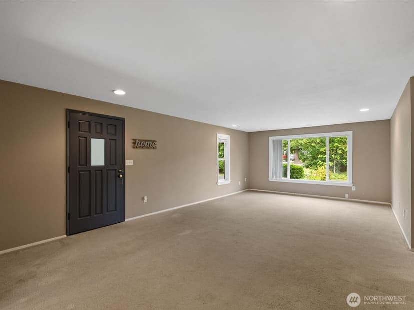 Property photo for 11905 2nd Drive SE, Everett photo 10