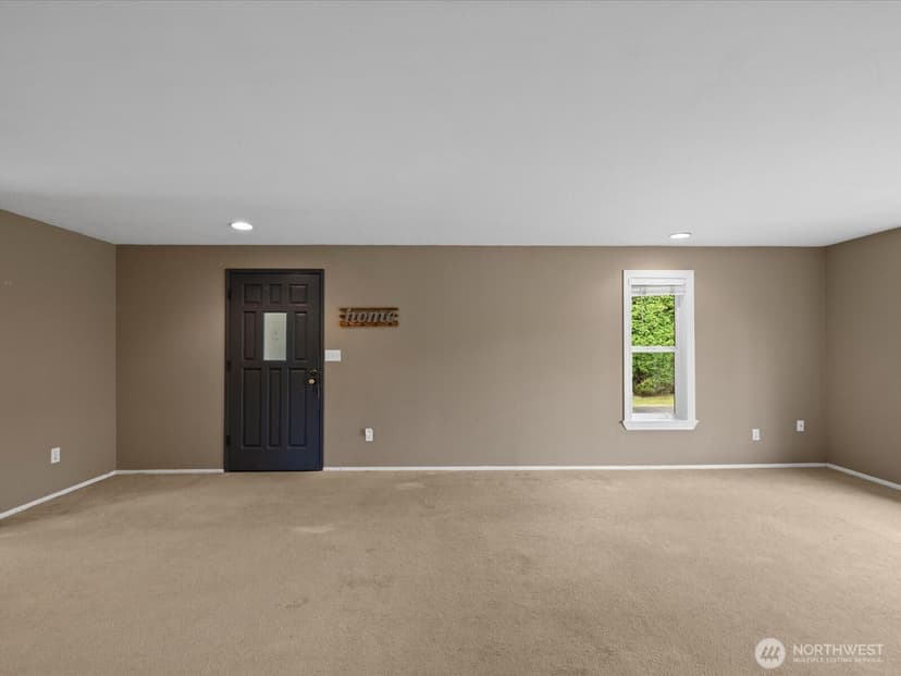 Property photo for 11905 2nd Drive SE, Everett photo 12
