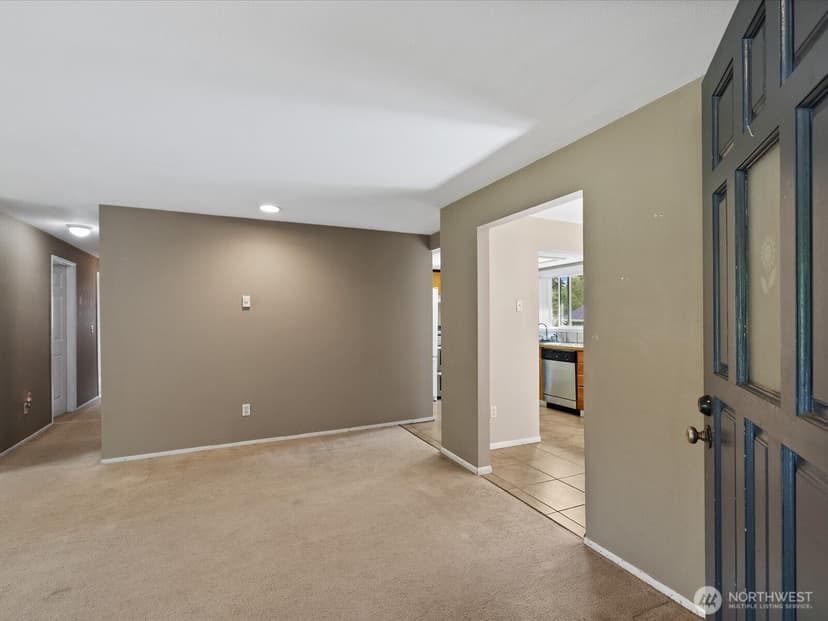 Property photo for 11905 2nd Drive SE, Everett photo 6
