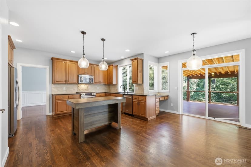 Property photo for 23490 Guinness Place NW, Poulsbo photo 16