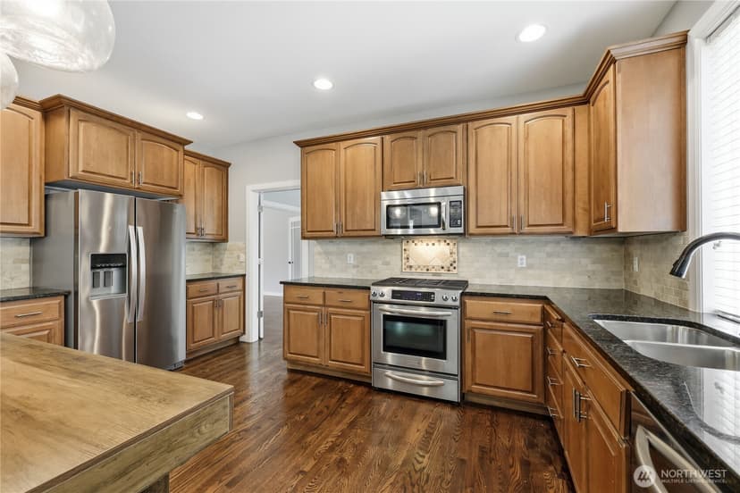 Property photo for 23490 Guinness Place NW, Poulsbo photo 13