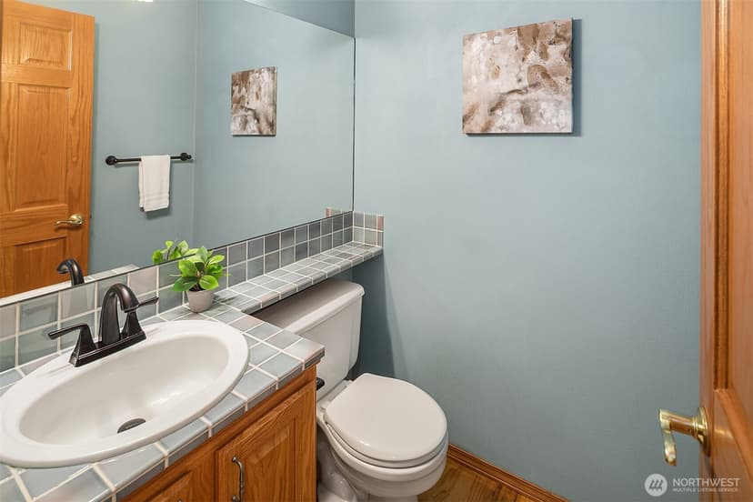 Property photo for 20527 Marine View Drive SW, Normandy Park photo 10