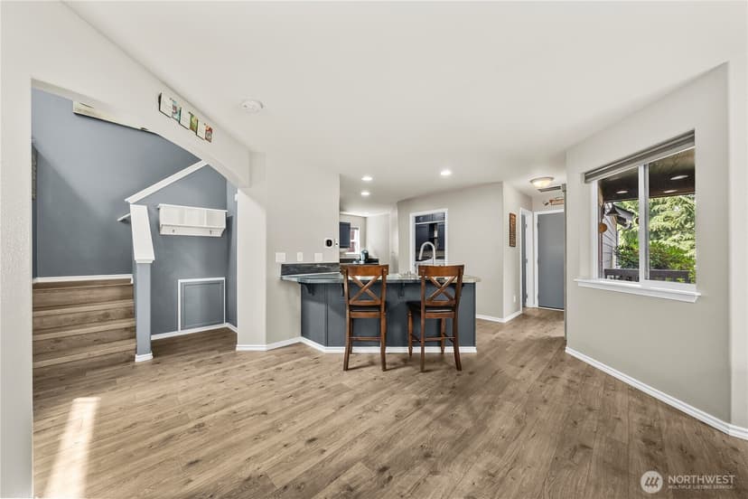 Property photo for 1917 28th Avenue Ct SW, Puyallup photo 10