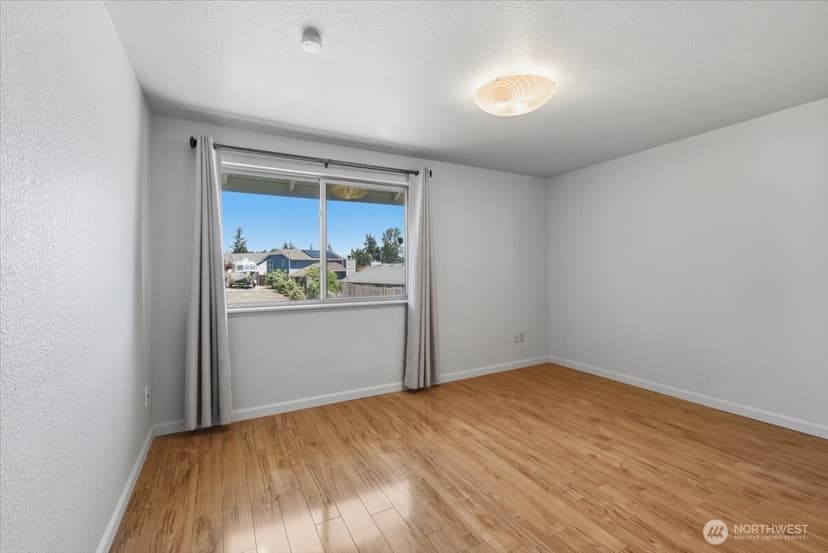 Property photo for 1817 SW 325th Place, Federal Way photo 16