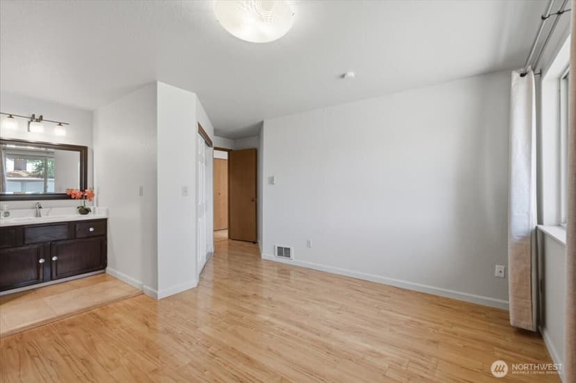 Property photo for 1817 SW 325th Place, Federal Way photo 18