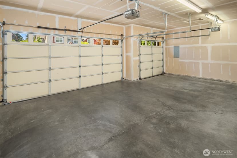 Property photo for 12921 195th Avenue Ct E, Bonney Lake photo 34