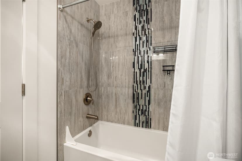 Property photo for 2110 S Wilkeson Street, Tacoma photo 20