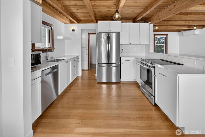 Property photo for 6538 11th Avenue NW #2, Seattle photo 6