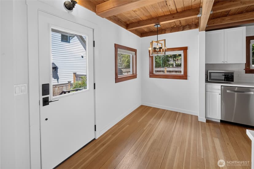 Property photo for 6538 11th Avenue NW #2, Seattle photo 3