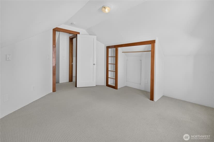 Property photo for 6538 11th Avenue NW #2, Seattle photo 15