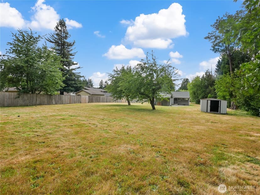 Property photo for 26040 108th Avenue SE, Kent photo 24