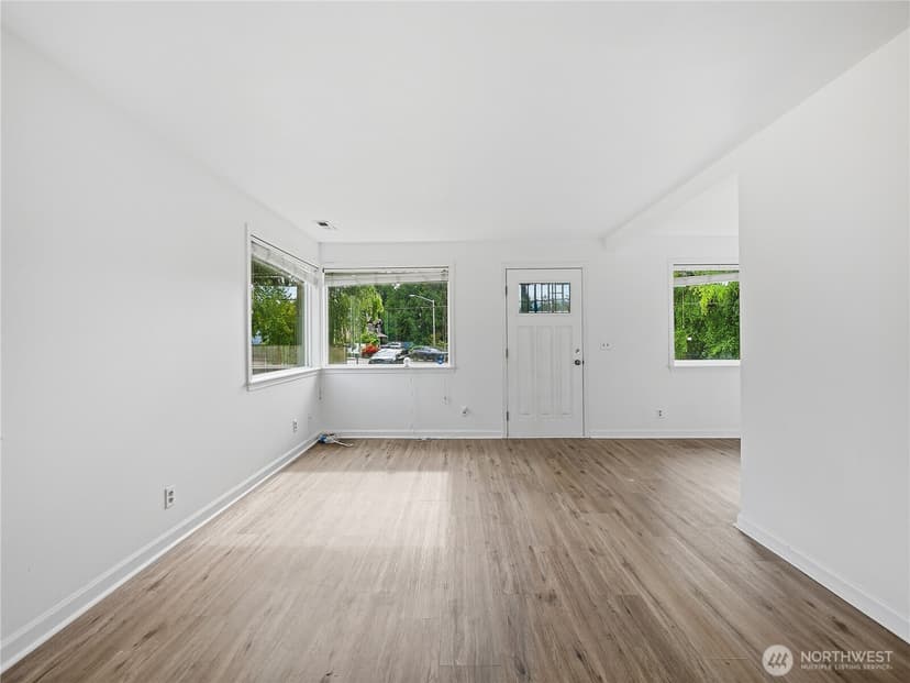 Property photo for 26040 108th Avenue SE, Kent photo 6