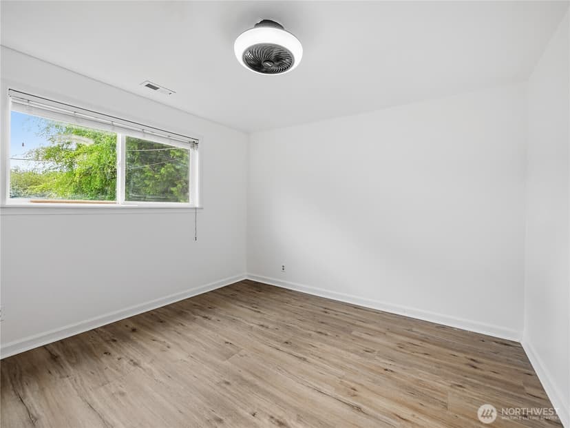 Property photo for 26040 108th Avenue SE, Kent photo 14