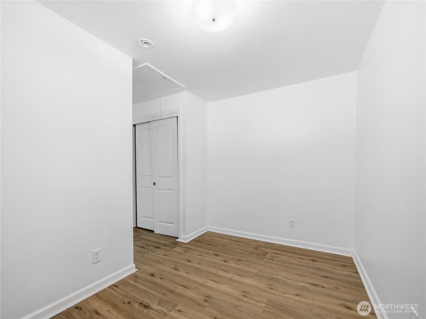 Property photo for 26040 108th Avenue SE, Kent photo 18