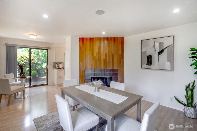 Property photo for 5512 NE 204 Street, Lake Forest Park