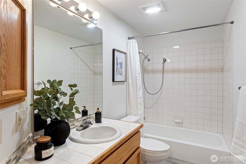 Property photo for 432 3rd Avenue S #B204, Edmonds photo 21