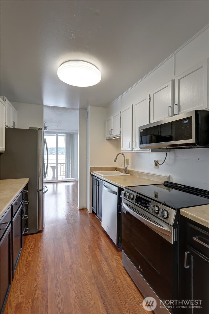 Property photo for 9500 Rainier Avenue S #311, Seattle photo 11