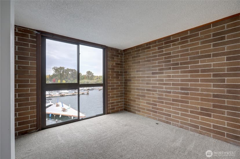 Property photo for 9500 Rainier Avenue S #311, Seattle photo 16