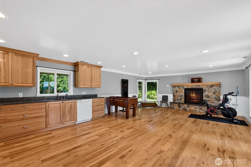 Property photo for 21017 Snag Island Drive East, Lake Tapps photo 30